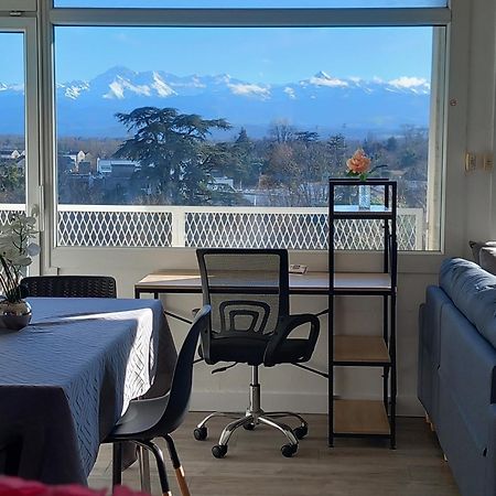 Cap Sud - 53M2- Vue Pyrenees- Hypercentre-Wifi Fibre -Nouvelle Literie Tarbes Exterior foto